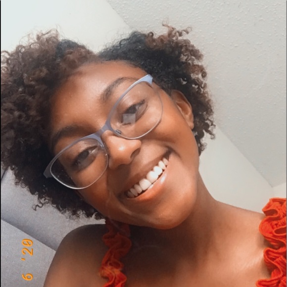 Meet your Posher, Kimora - Picture 1 of 1